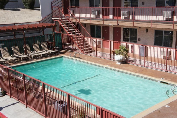 Park Avenue Inn & Suites image 24